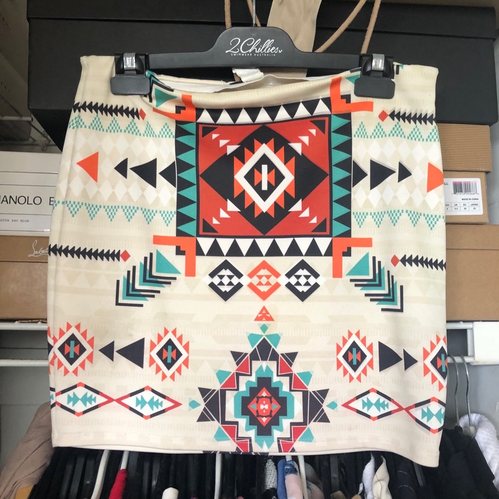 Geometric Mini Skirt